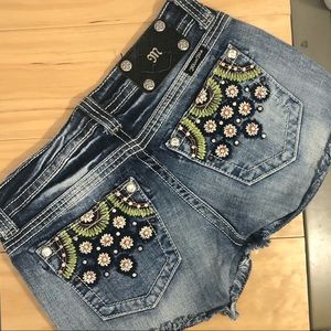 Women’s Miss Me JP5729H5 Short - Size 26